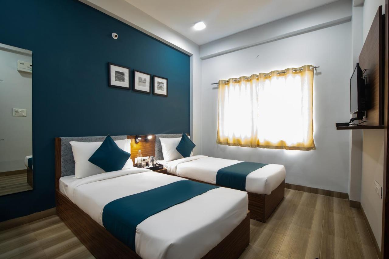 Hotel Ballfin Indore Exterior photo